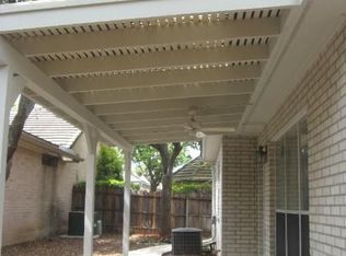 70 Campden Cir, San Antonio, TX 78218