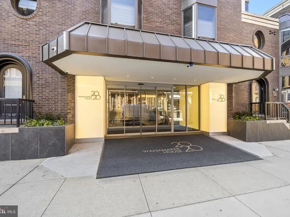 2018 Walnut St #32-16J, Philadelphia, PA 19103