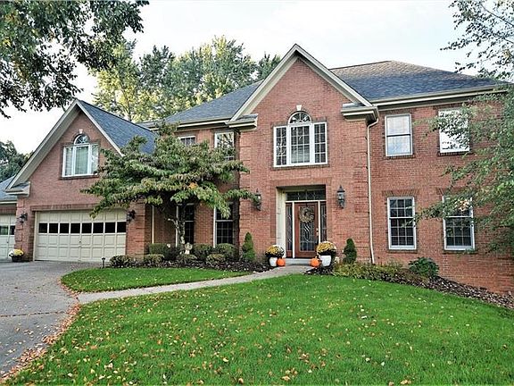 4 or 5 Bedroom, 4.5 bath Home