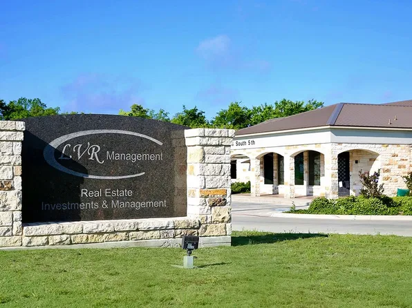 715 South 16th Street, 715 S 16th St #B, Temple, TX 76501