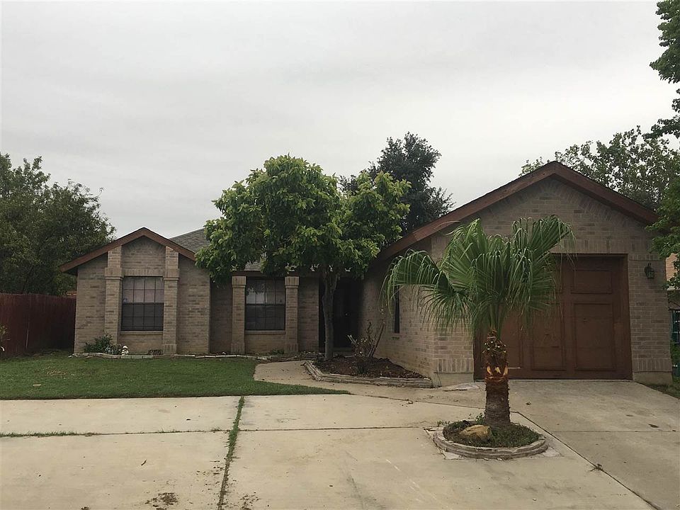 1st image of 511 Basswood Dr