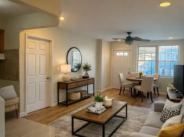 169a Beach 96th Street image 1 of 8