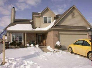 24592 Jason Dr, Flat Rock, MI