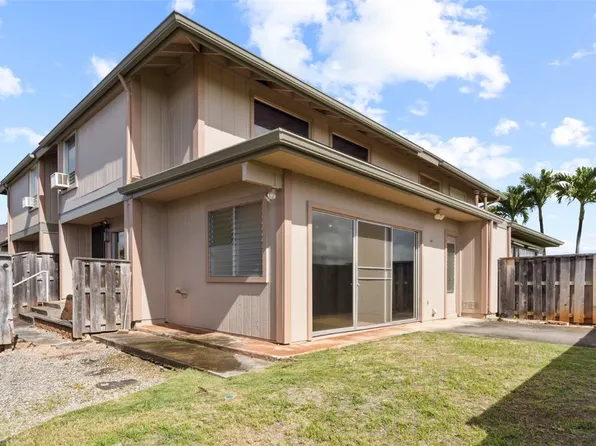 94-854 Lelepua St #6C, Waipahu, HI 96797