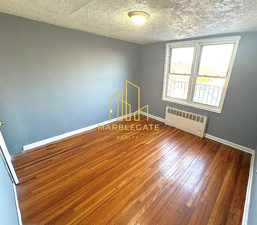 2nd image of 103 Chancellor Ave #B355