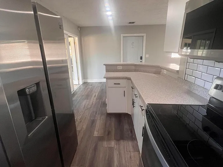 3331 Kentucky St — Photo 12