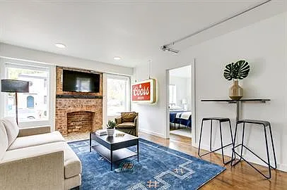 1700 NW 17th St