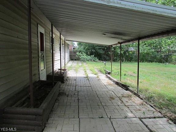 4th image of 3539 Jameson Dr