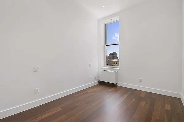 Rented by Compass | media 16