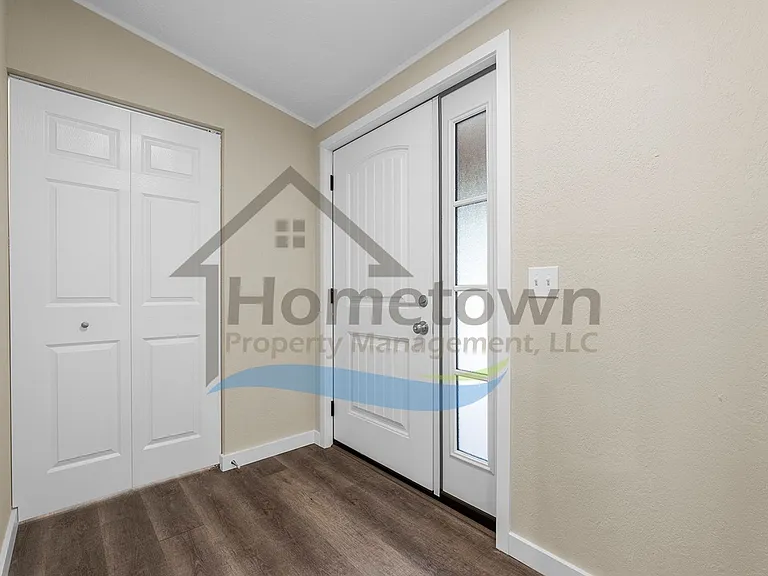 60 Short Dr — Photo 4