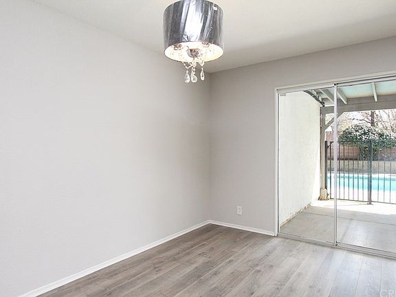4th image of 632 E Avenue J5