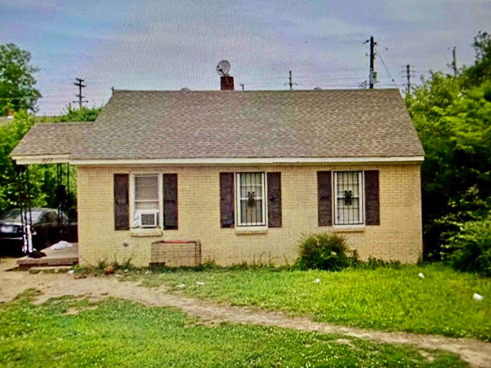 1st image of 2022 Boyle Ave