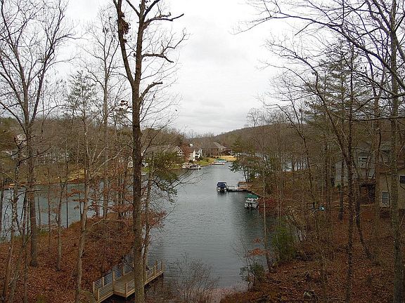 4th image of 164 Lynhurst Dr