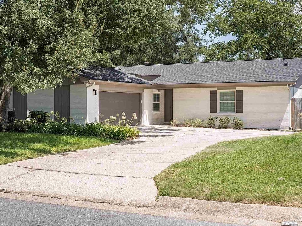1st image of 3502 Brookshire Dr