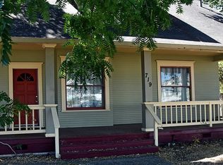 719 North St, Santa Rosa, CA 95404