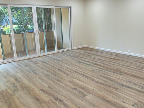5th image of 552 Toyon Ave APT 4