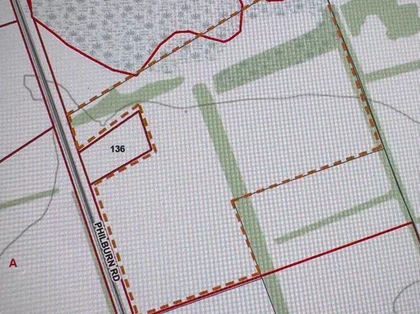136 Philburn Rd, Quinte West, ON K8N 4Z5