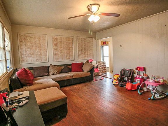 3rd image of 5615 Avenue B