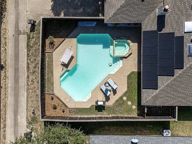 3008 Kirby Dr — Photo 28