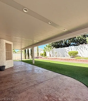 3317 Royal Glen Ct — Photo 37