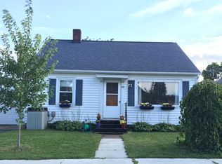 333 N 2nd St, La Crescent, MN 55947
