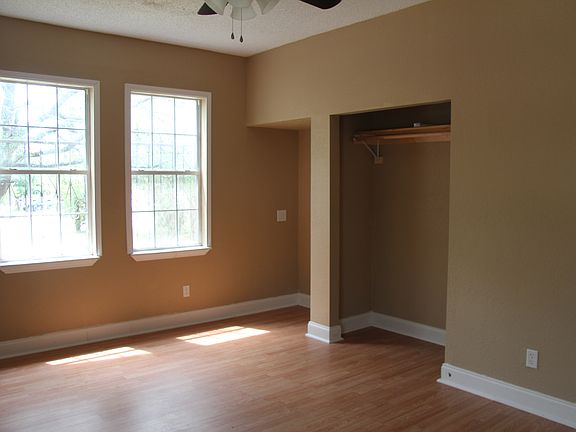5th image of 6642 Elmer Blvd