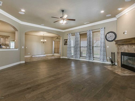 5th image of 19280 Saginaw Dr
