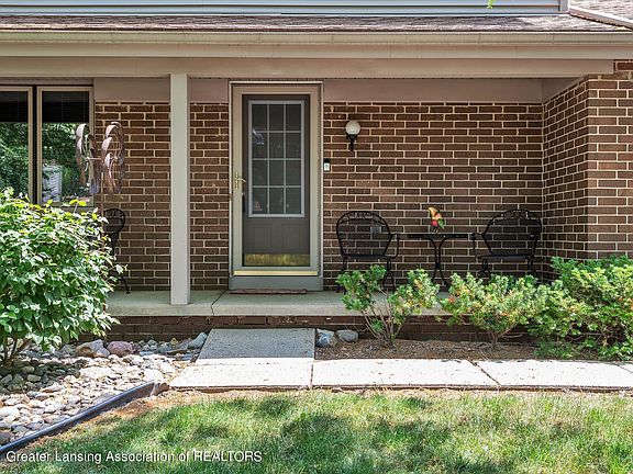 4th image of 1030 Grenoble Cir #118