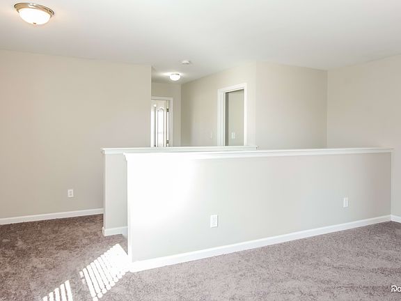4th image of 192 Harold Murphy Dr