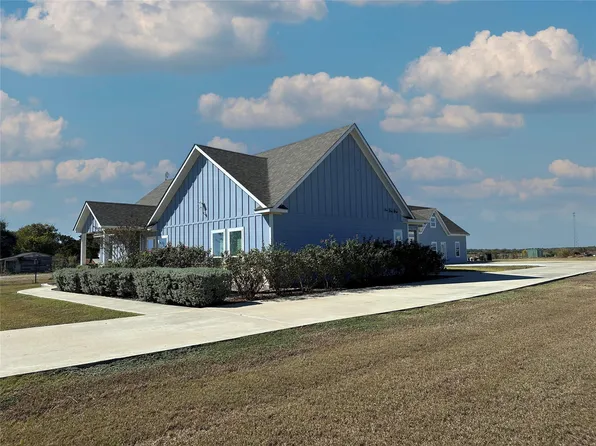 4334 Maass Rd, Burton, TX 77835