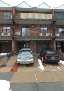 6715 242nd St APT 25C, Flushing, NY, 11362