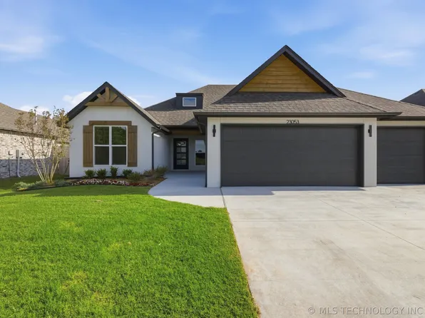 506 S Redwood Pl, Broken Arrow, OK 74012