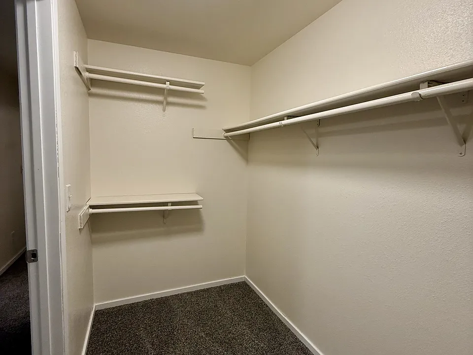 Forest Grove Apartments