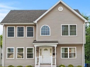 507 Lyman Ave, Woodbridge, NJ 07095