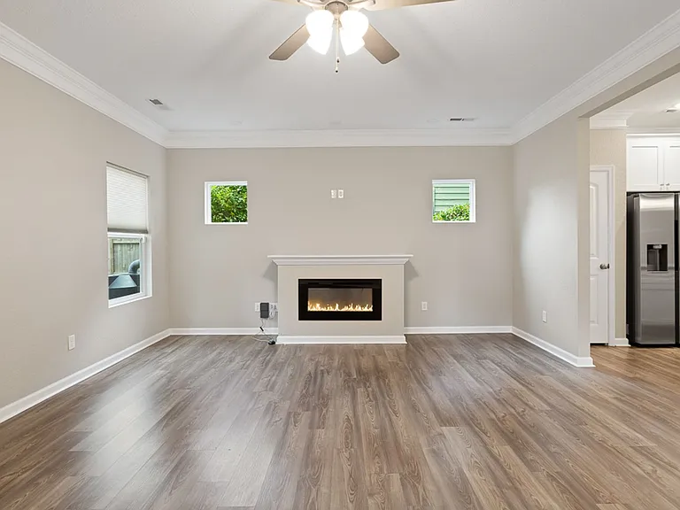 8035 E Glen Rd — Photo 18