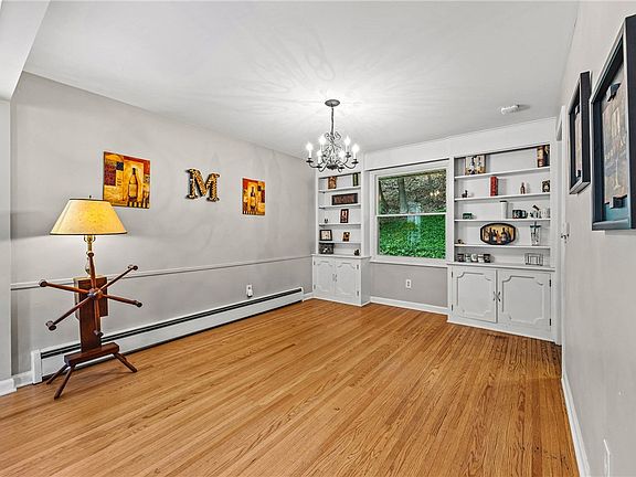 5th image of 87 Chapel Hill Dr