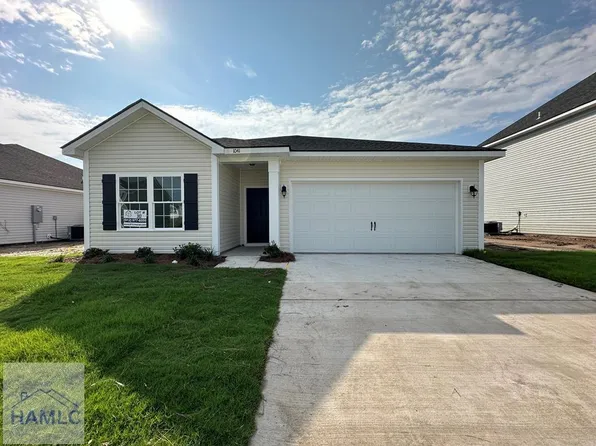1041 Turpentine Trl, Hinesville, GA 31313