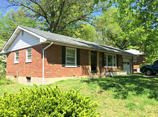 8307 Hawkesbury Dr, Saint Louis, MO