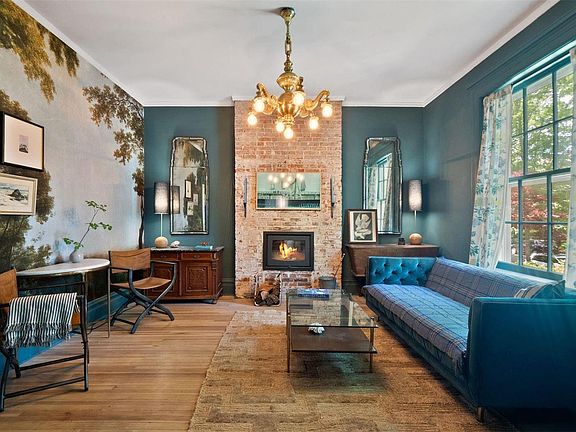 5th image of 5086 Westminster Pl