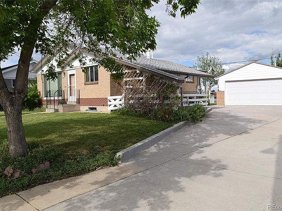 2nd image of 11344 Claude Ct