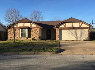 2317 Overbrook Dr, Arlington, TX 76014