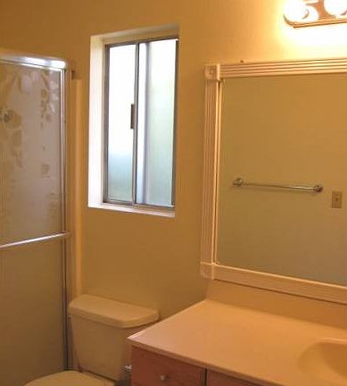 3rd image of 2024 Fullerton Ave #A