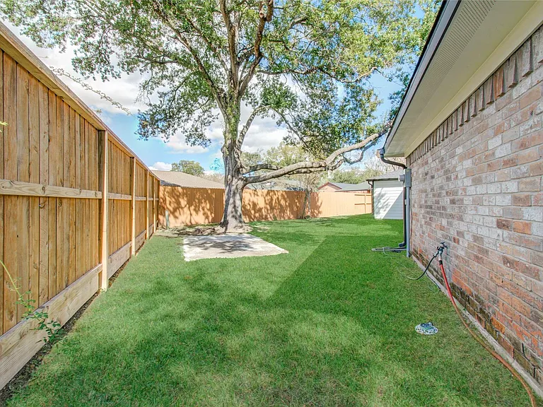 7026 Hidden Arbor Ln — Photo 27