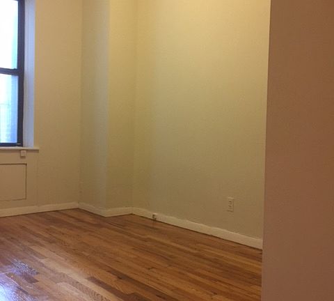 3rd image of 19 Cleveland Pl APT 3C