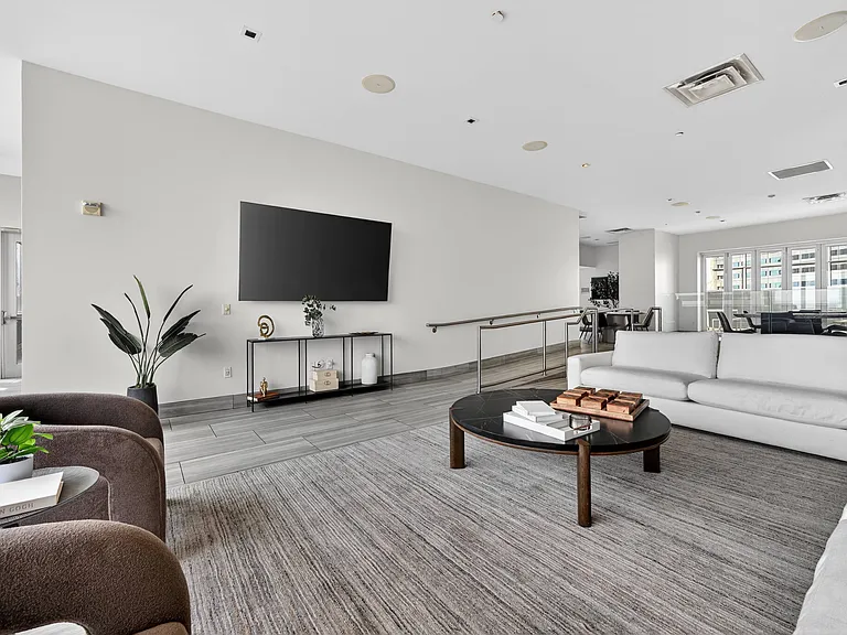 LTV Tower Apartments — Photo 72