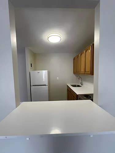 12-105 Willard St #104 Photo 1