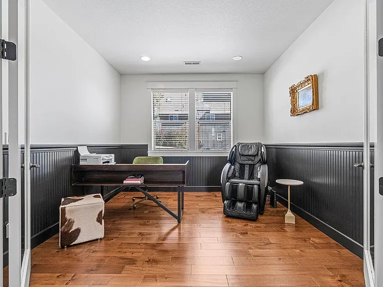 1269 NW Ogden Ave — Photo 9