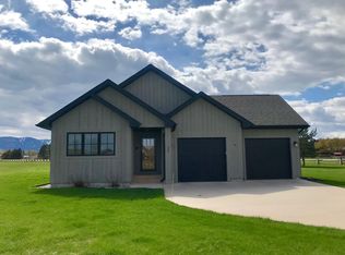 300 Wildflower Cir, Sheridan, WY 82801