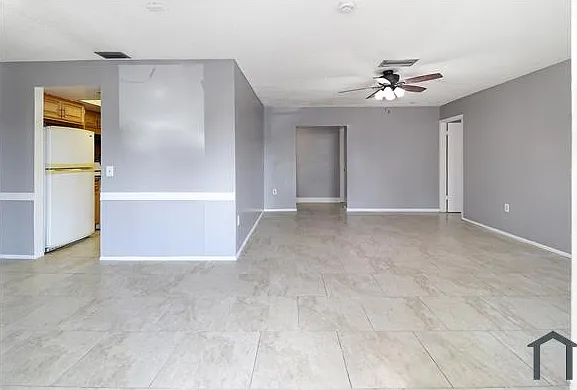 6 bed, $5,730 — Photo 2