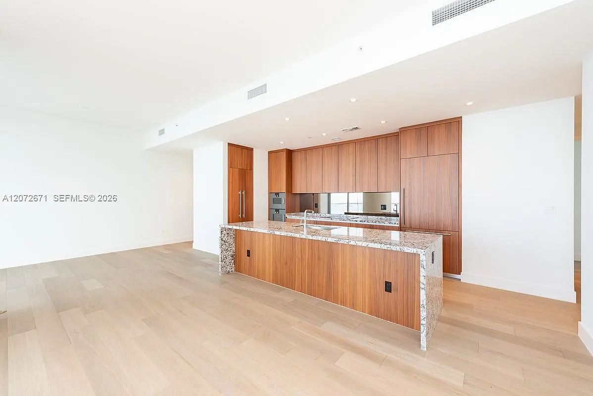Brickell Hammock Unit No — Photo 3